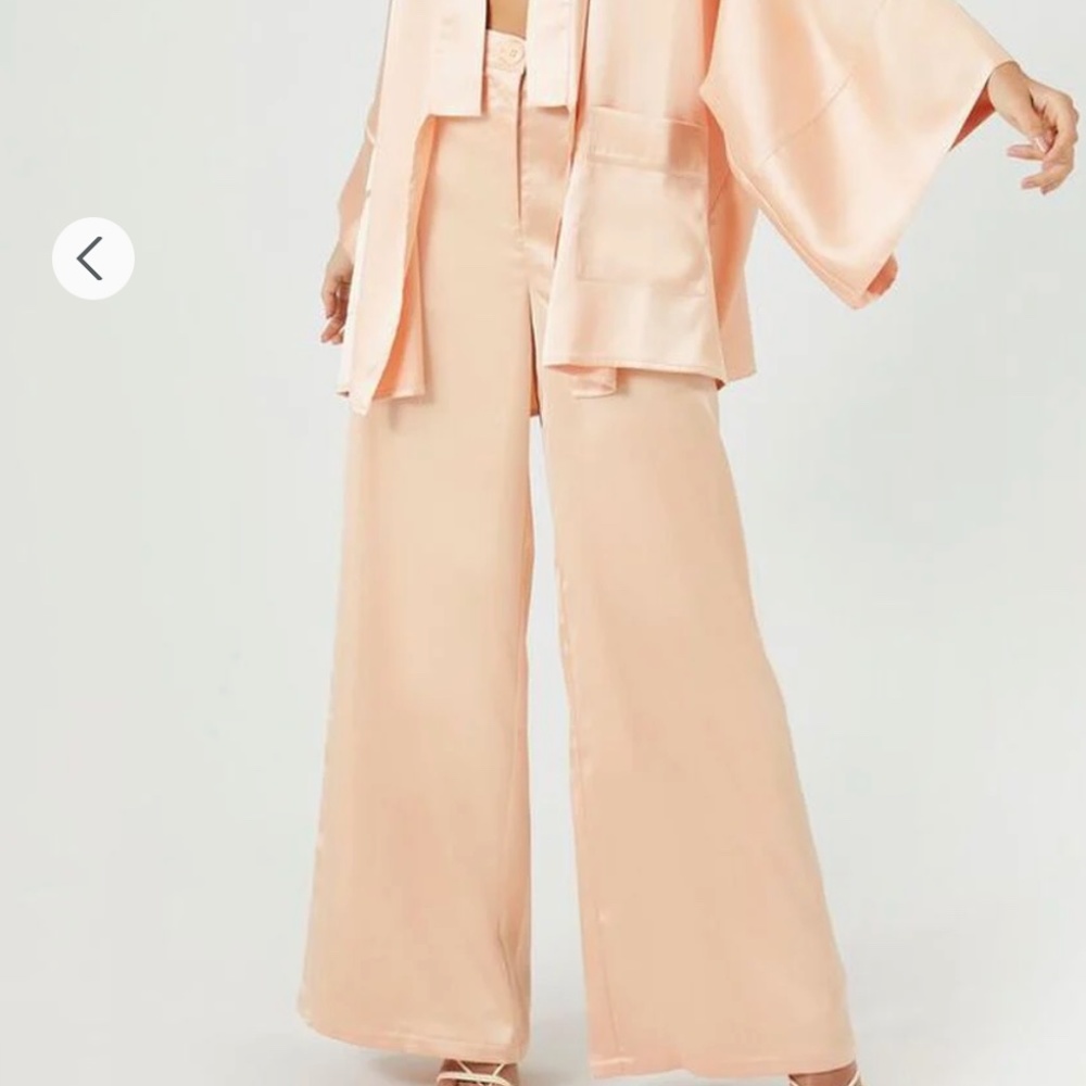 NWT Peach Satin High-Rise Wide-Leg Pants